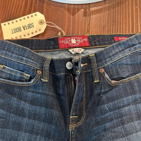 Lucky Jeans.. - Picture 2 of 6